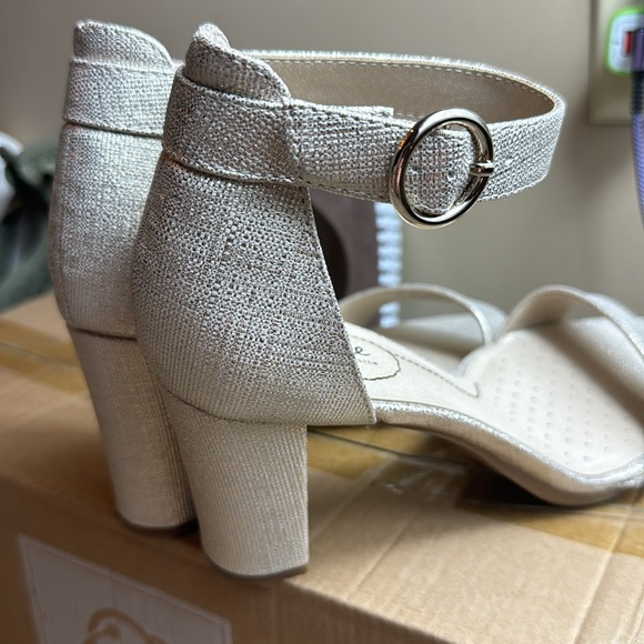 NWOT • Lifestride Women's Averly • Platino • 9M - Picture 15 of 16